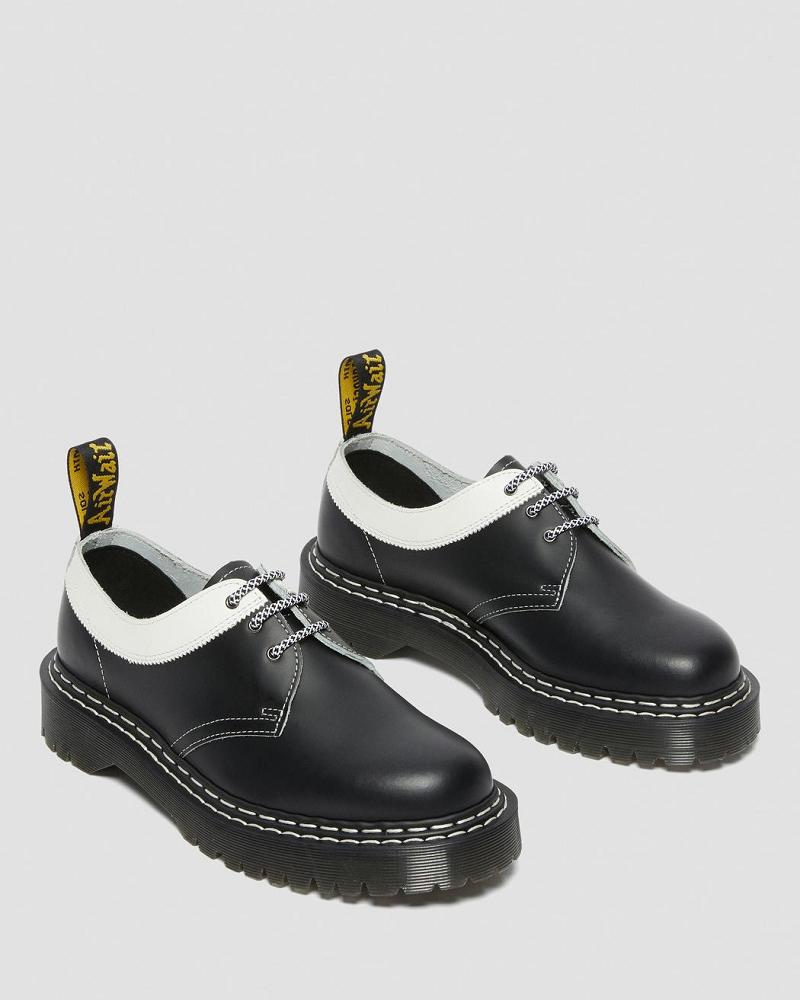 Men's Dr Martens 1461 Bex Smooth Contrast Leather Oxfords Shoes Black / White | AU 584QMA